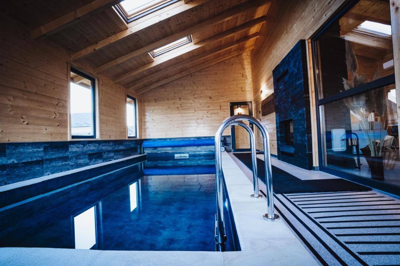 Holiday home Nightswim *